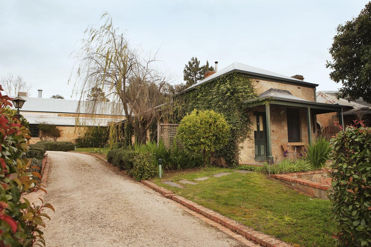 The Rising Sun Hotel Auburn Exterior photo